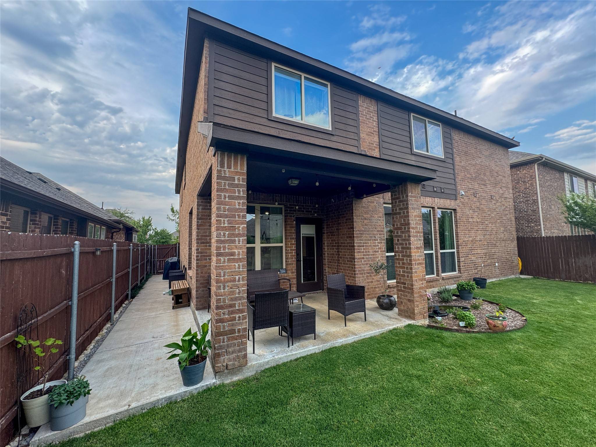 Fort Worth, TX 76036,4237 Old Timber LN