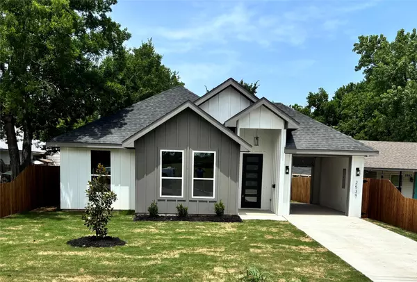 2539 Randolph ST,  Dallas,  TX 75241