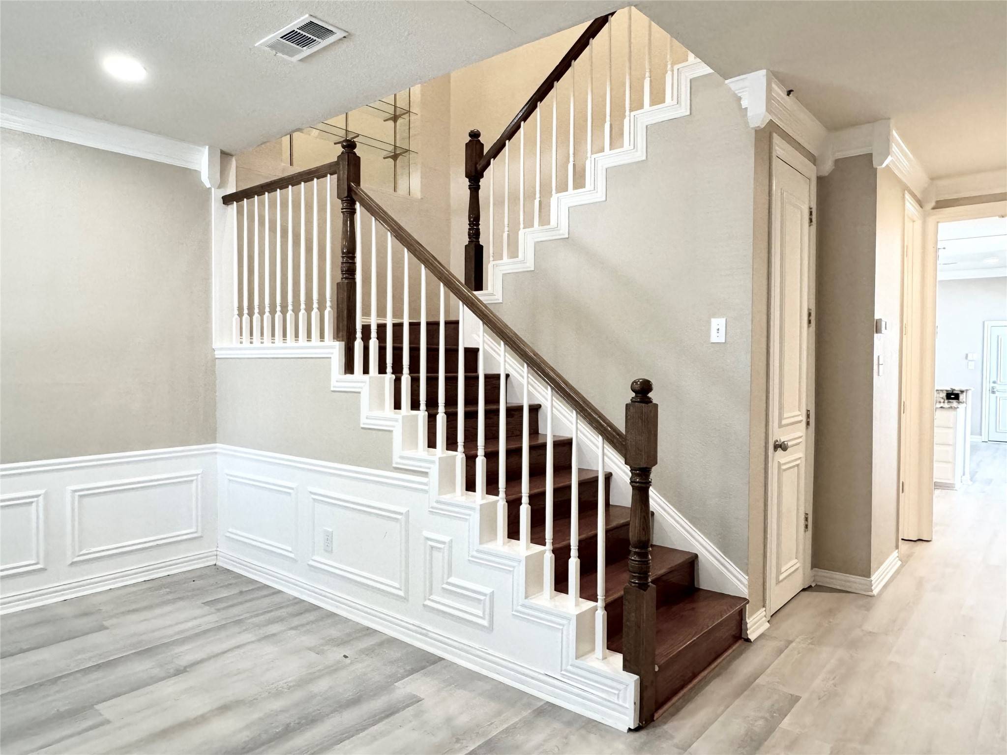 Dallas, TX 75287,4227 Timberglen RD
