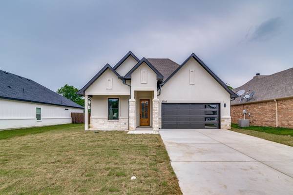 1868 Meadowview,  Canton,  TX 75103