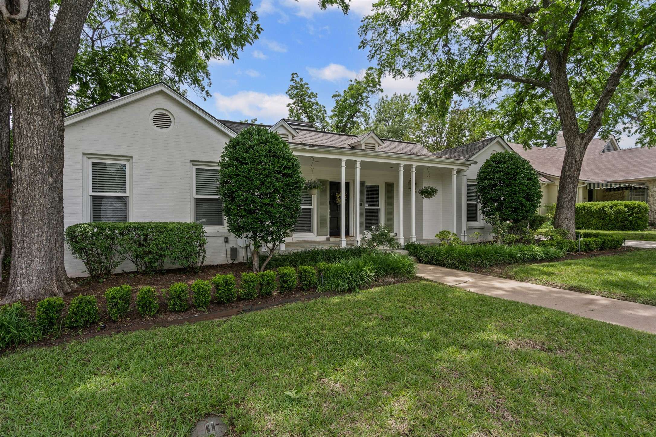 4233 Pershing AVE, Fort Worth, TX 76107