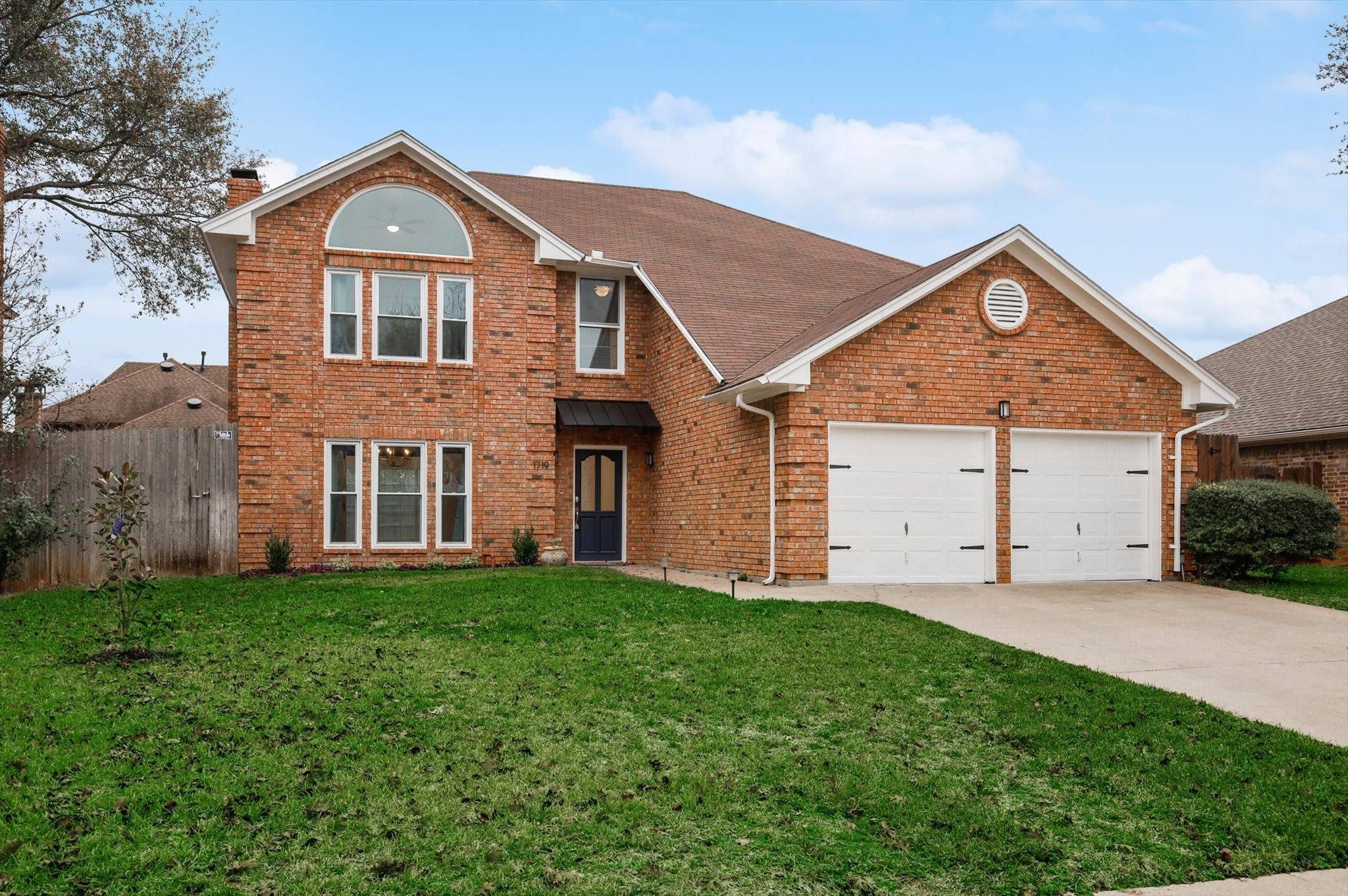 Grapevine, TX 76051,1719 Altacrest DR