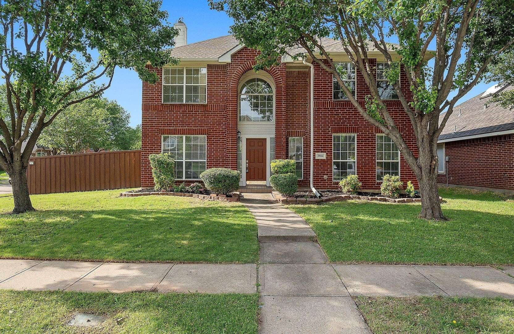 3944 Willow Bend DR, The Colony, TX 75056