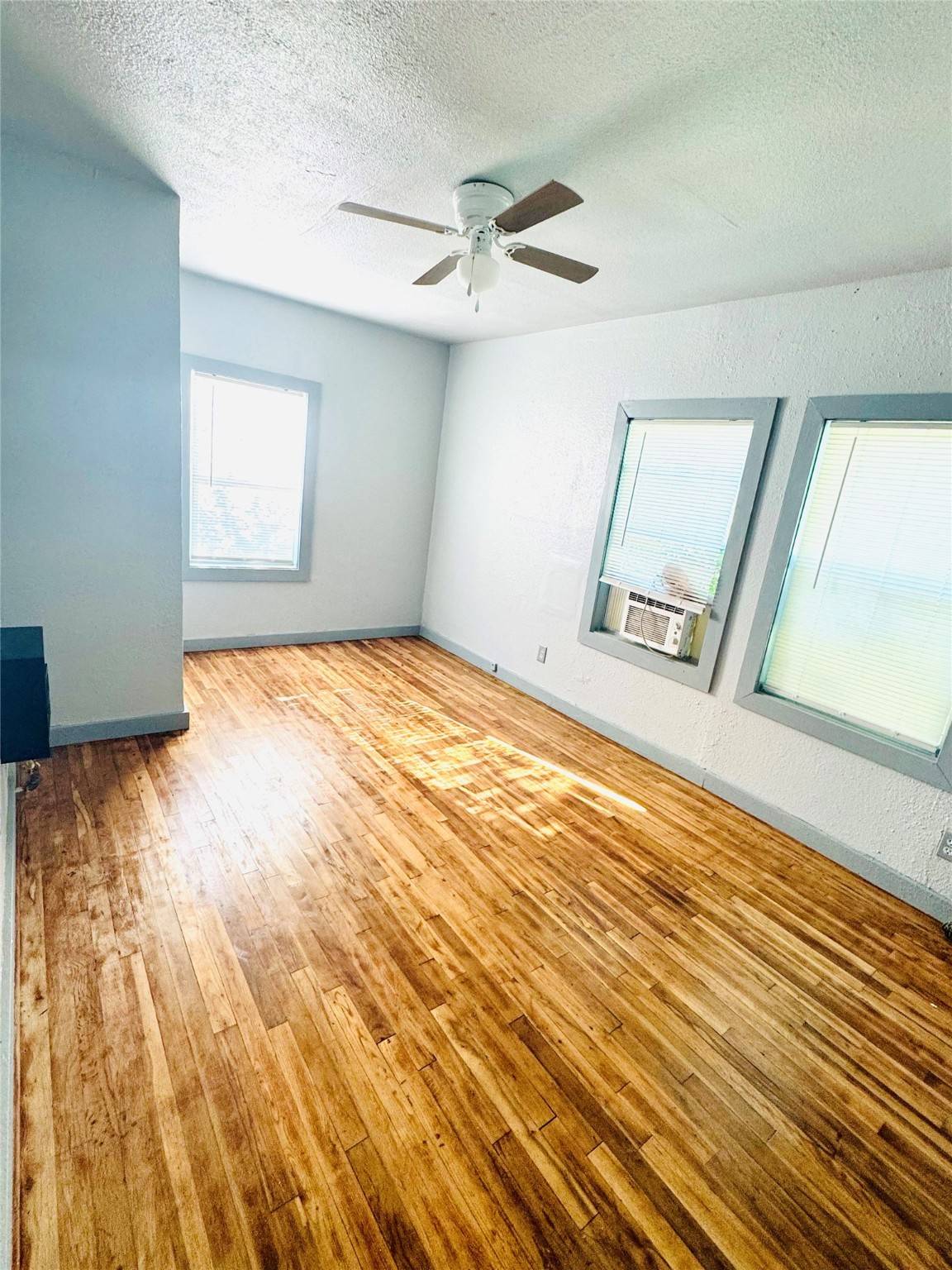 Sulphur Springs, TX 75482,301 Beckham St ST E
