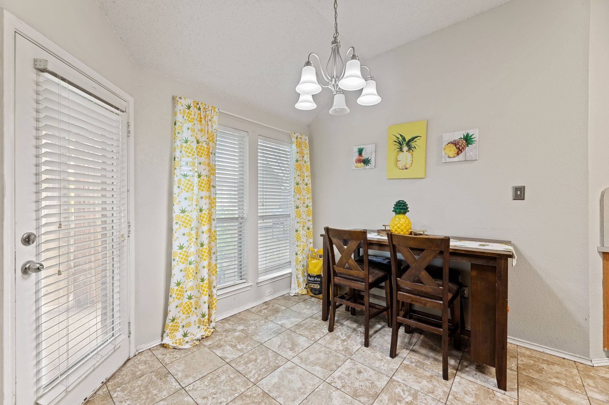 Seagoville, TX 75159,509 Shaye CT