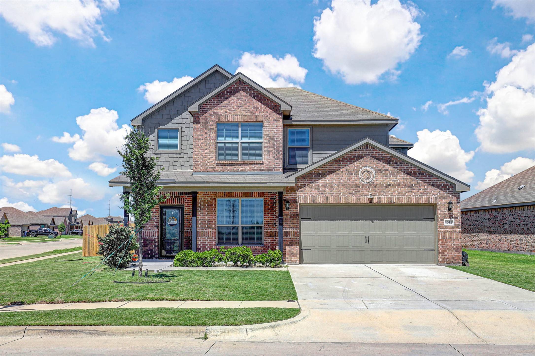 Crowley, TX 76036,1052 Maidenhair LN
