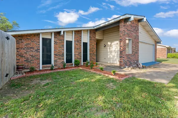 Fort Worth, TX 76137,4028 engleman ST