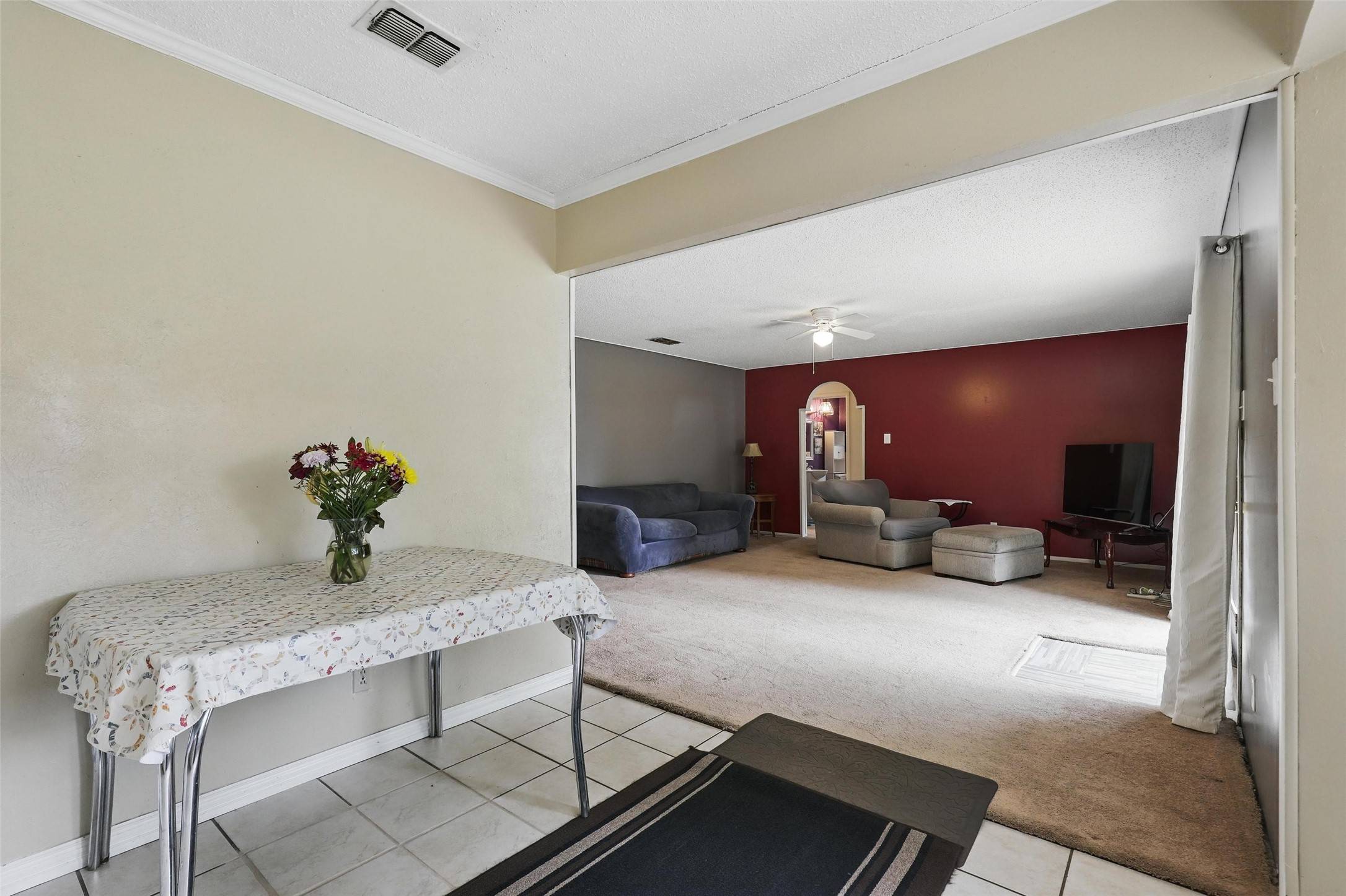 Crowley, TX 76036,725 Meadowview DR