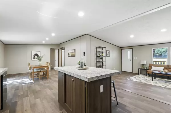 Azle, TX 76020,131 Kelly CT
