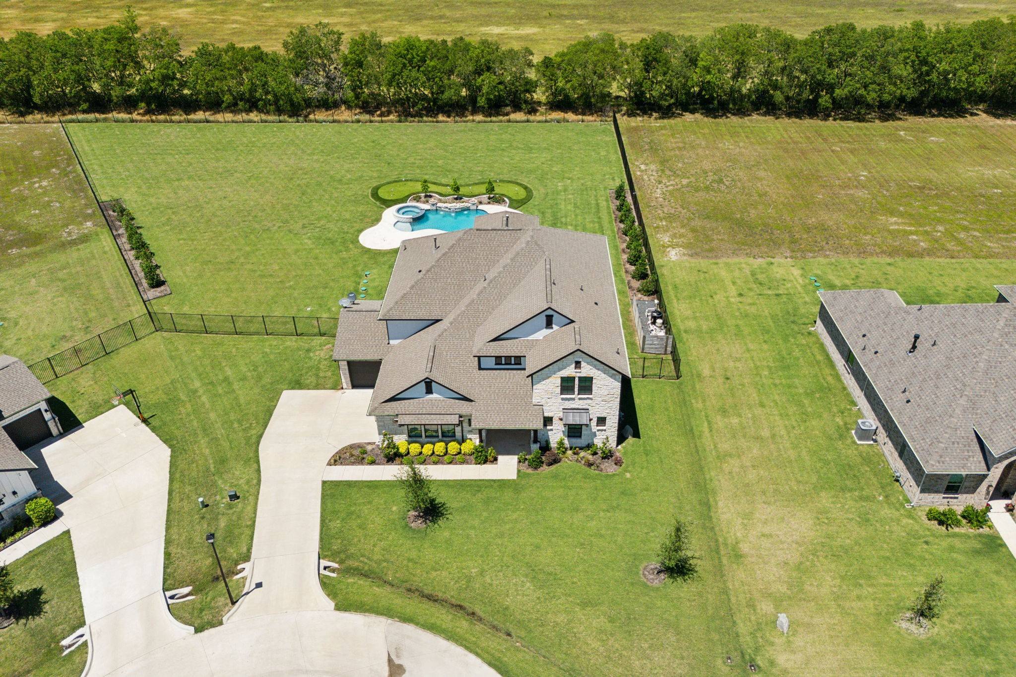 4106 Tamarack LN, Royse City, TX 75189
