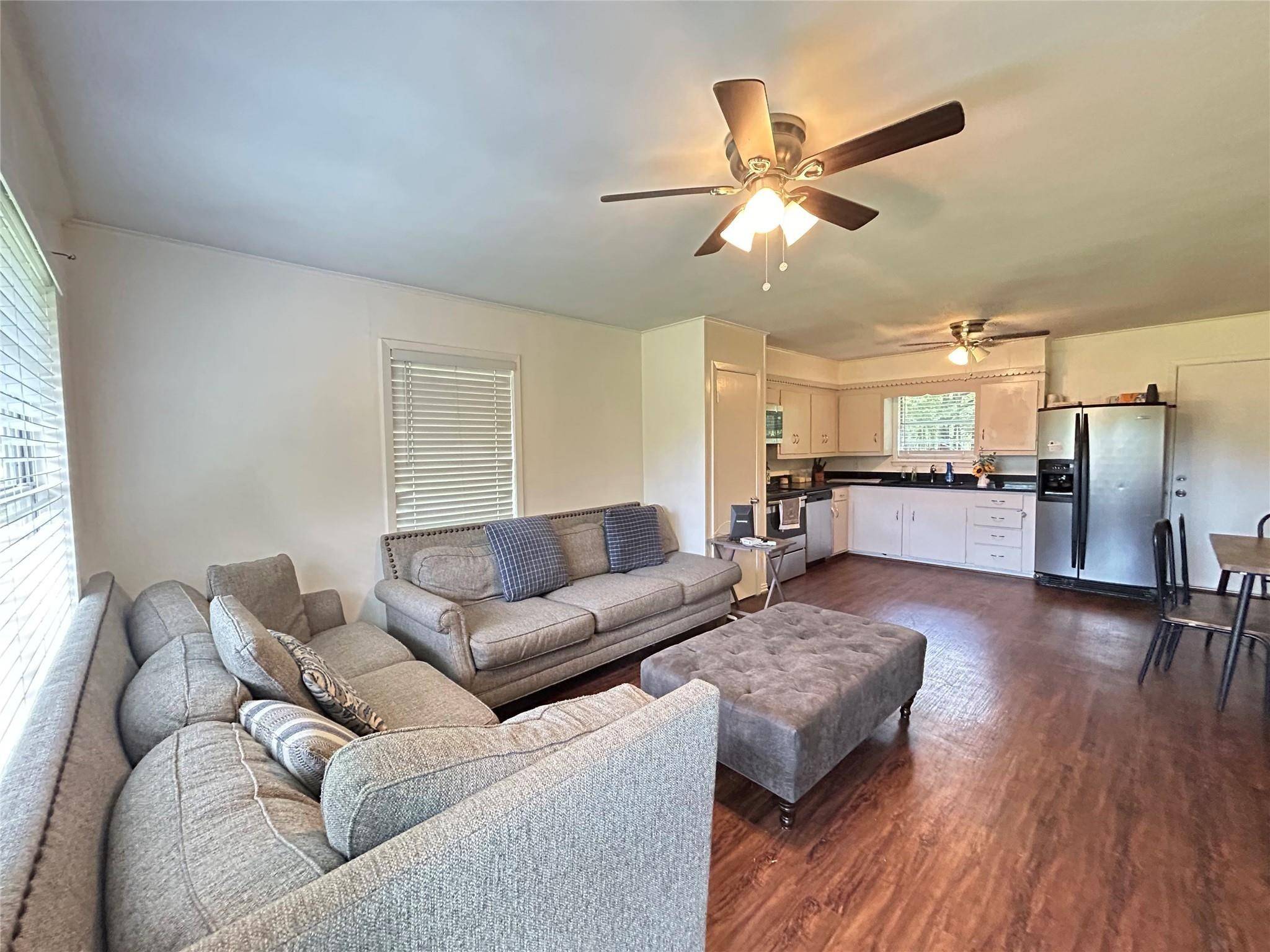 Emory, TX 75440,1586 Farm to market 2324