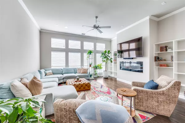 Carrollton, TX 75010,4220 Colton DR