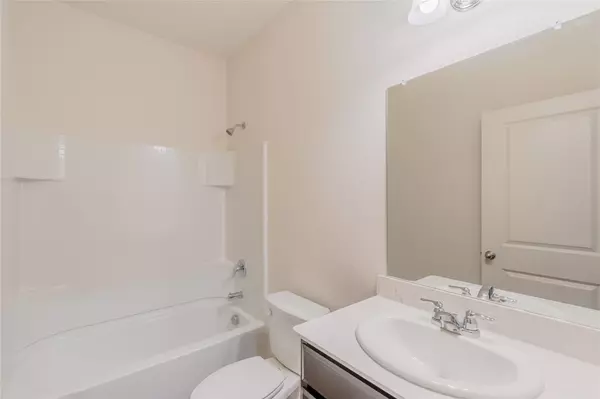 Lavon, TX 75234,730 Wilshire