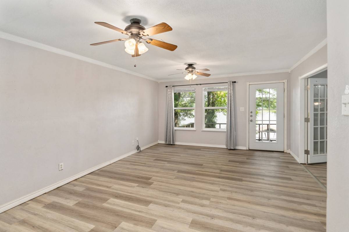 Mabank, TX 75156,140 Lynn Creek DR