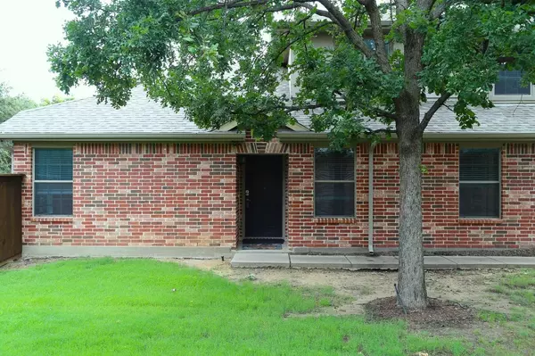 1017 Lucy LN, Allen, TX 75013