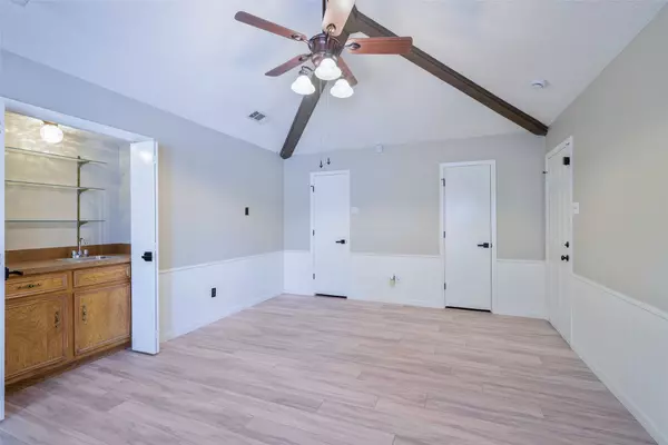 Richardson, TX 75081,900 E Berkeley DR