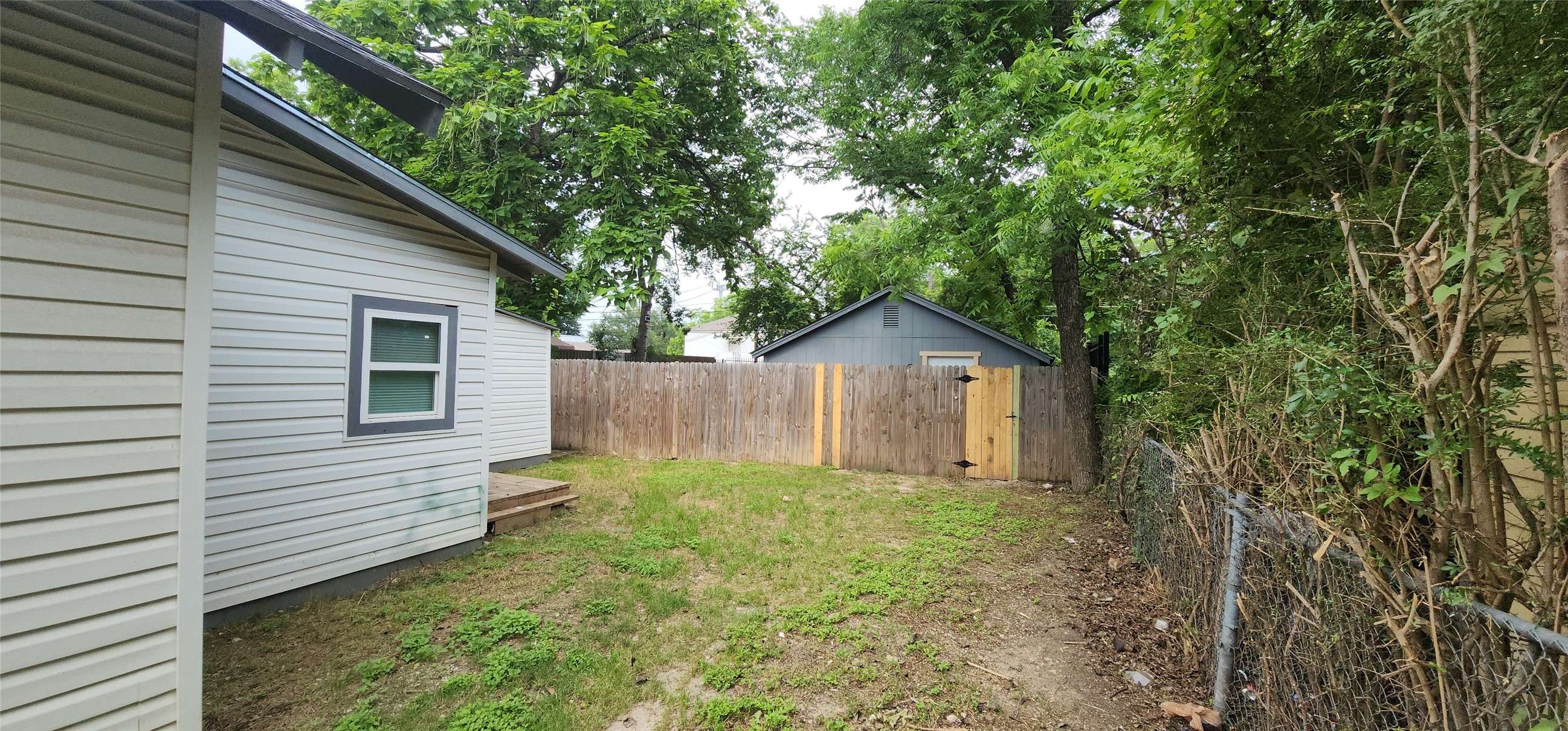 Dallas, TX 75216,1806 Maryland AVE