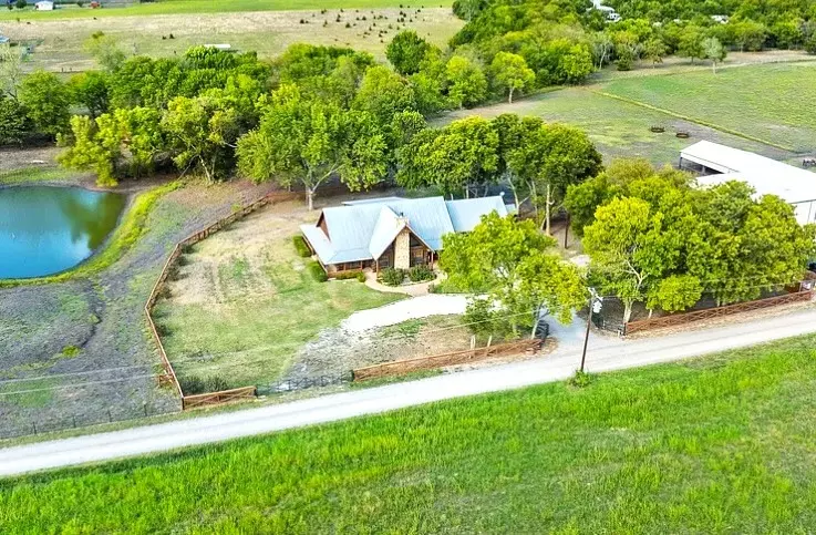 Whitewright, TX 75491,783 County Rd 4420