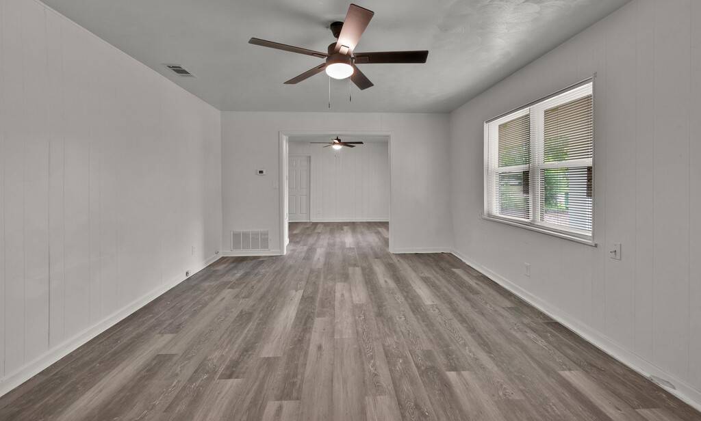 West, TX 76691,509 E Pine ST