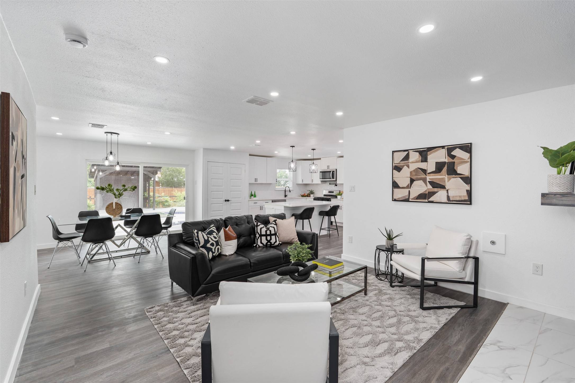 Richardson, TX 75081,214 Betty DR