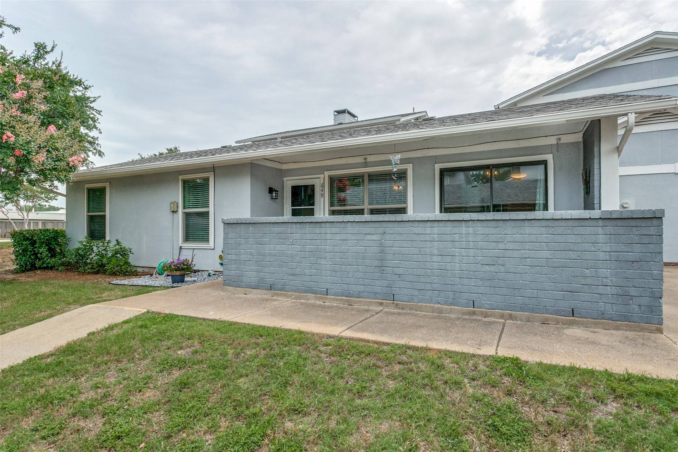 Hurst, TX 76053,649 Timberline DR