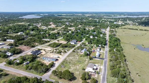 3605 Mulberry DR,  Granbury,  TX 76048