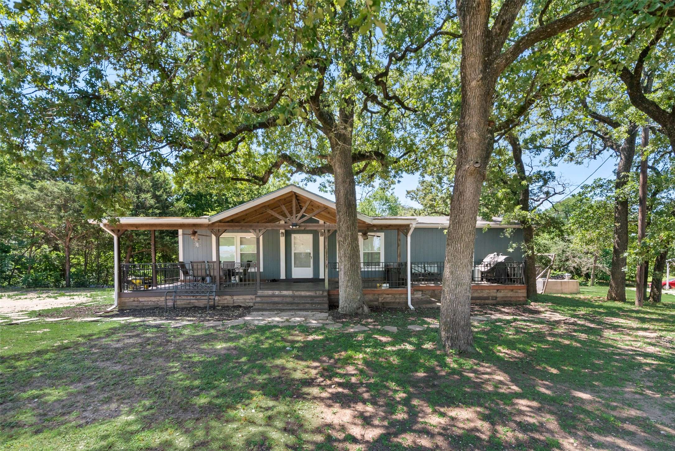 7612 Fm 3136, Alvarado, TX 76009