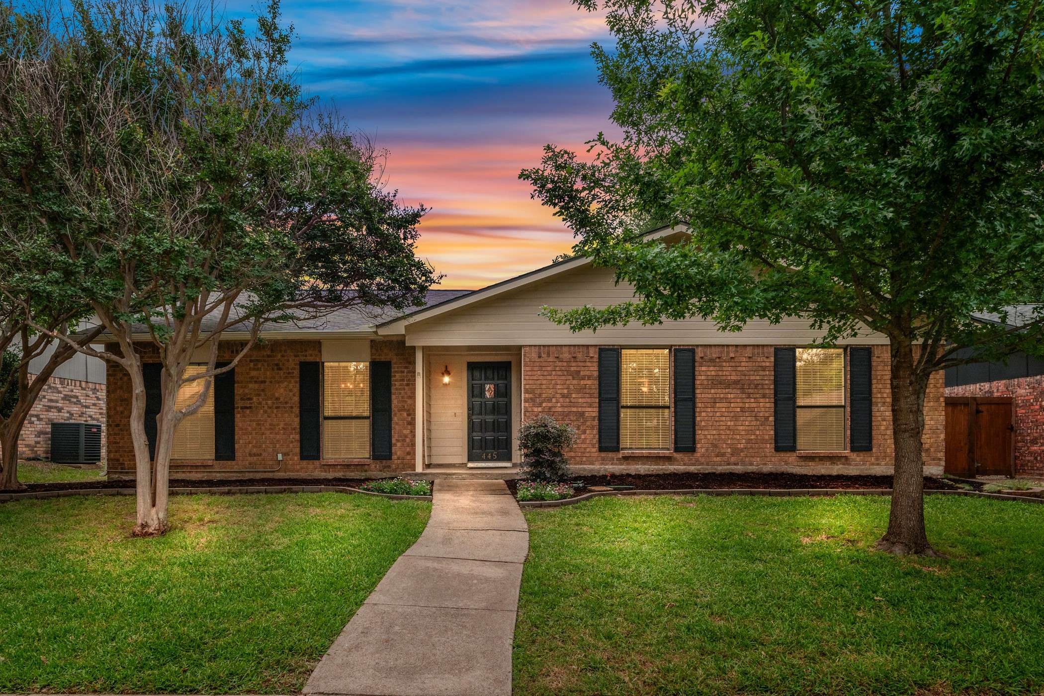 445 Woodway DR, Coppell, TX 75019
