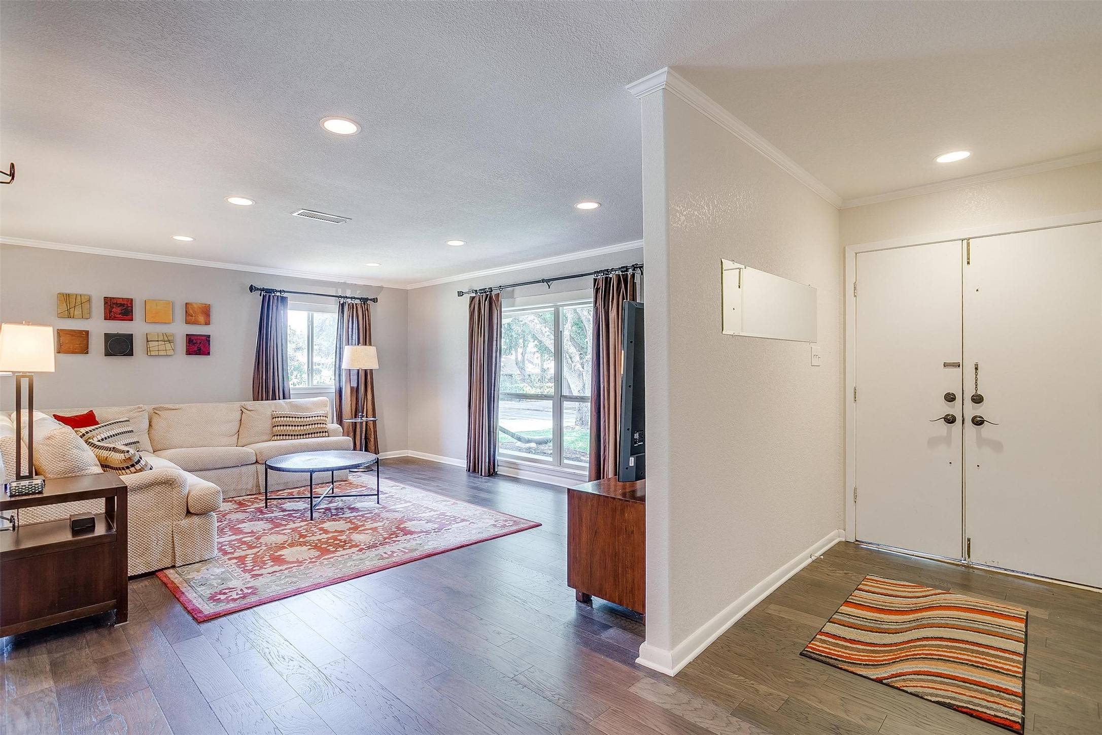 Fort Worth, TX 76109,4408 Hildring DR E
