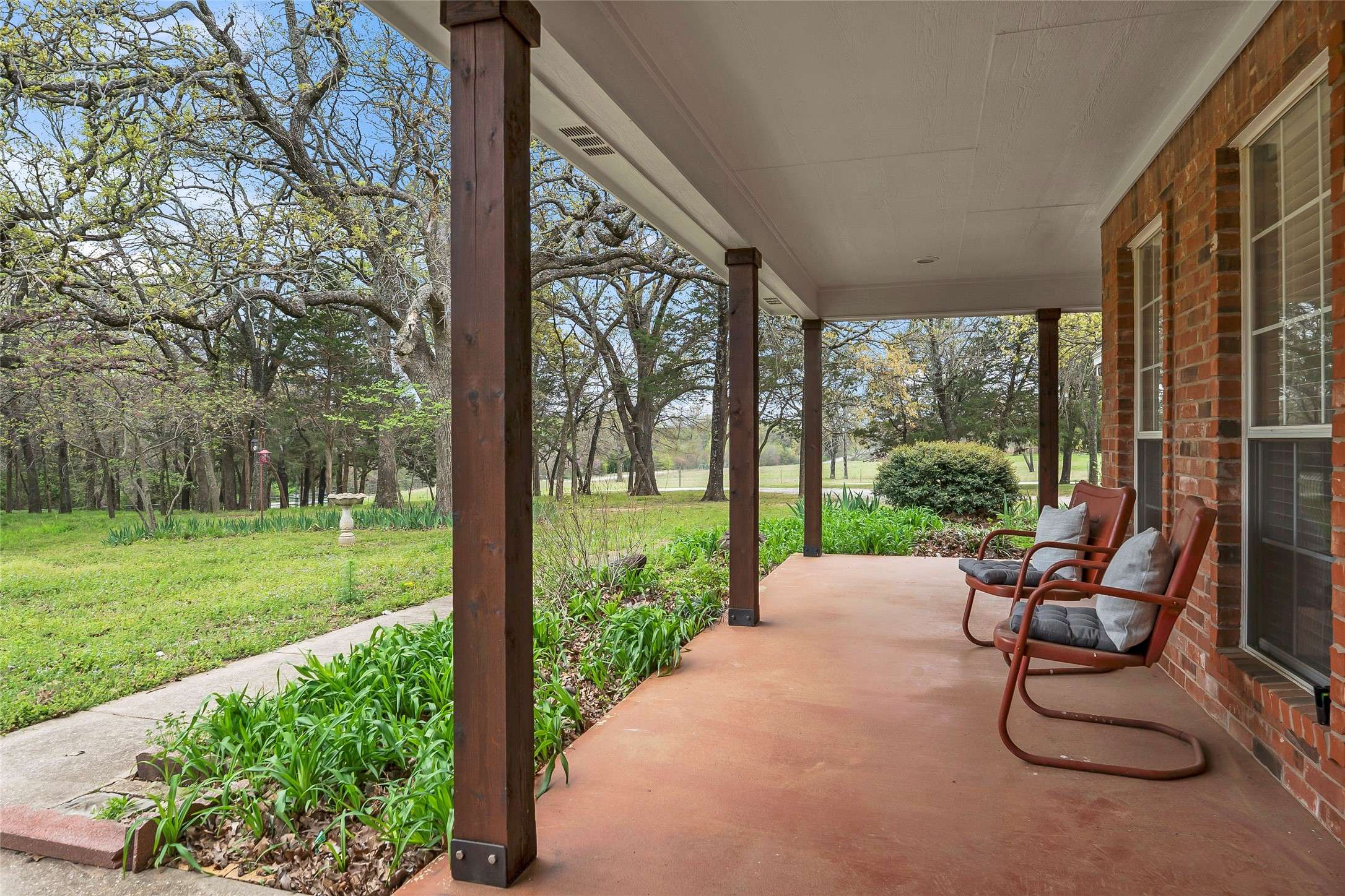 Collinsville, TX 76233,891 County Road 223