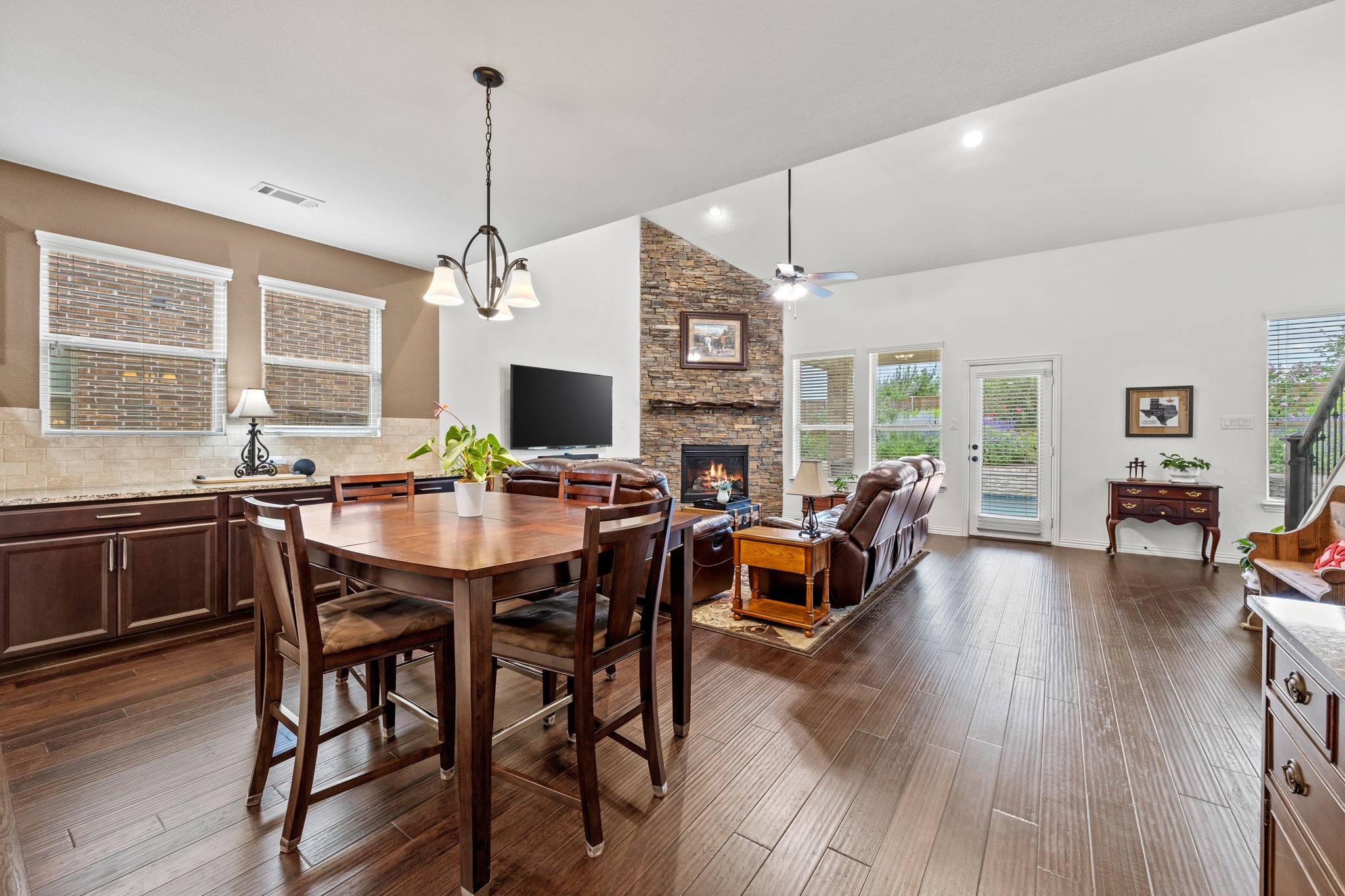 Prosper, TX 75078,810 Red Fox DR