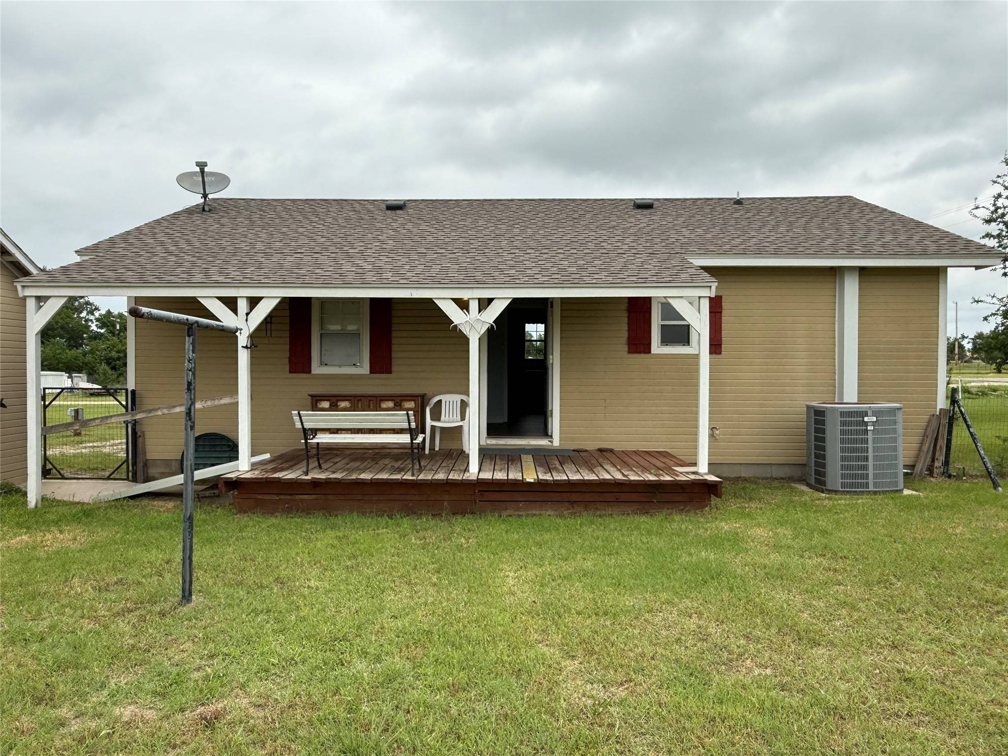 Comanche, TX 76442,101 N Lakeway DR
