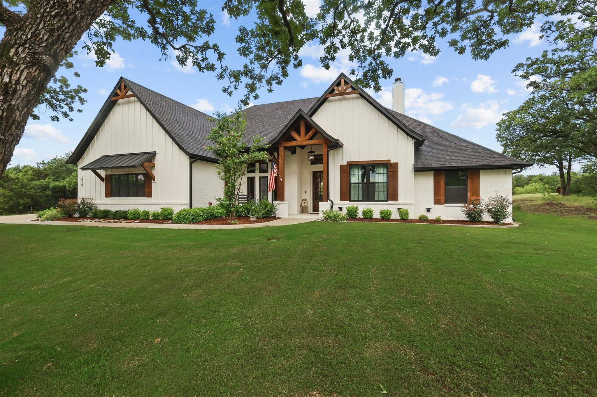 Weatherford, TX 76087,1020 Sky RD