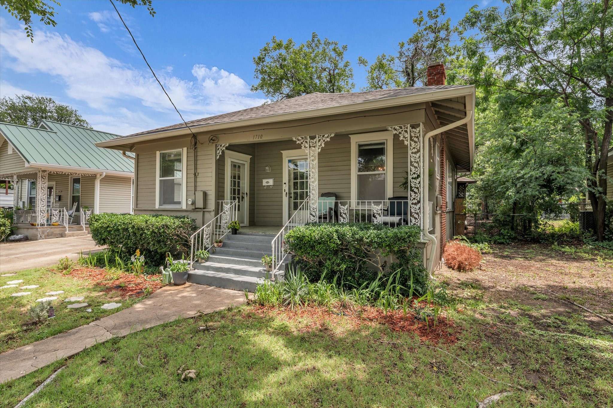 1710 Mckenzie AVE, Waco, TX 76708