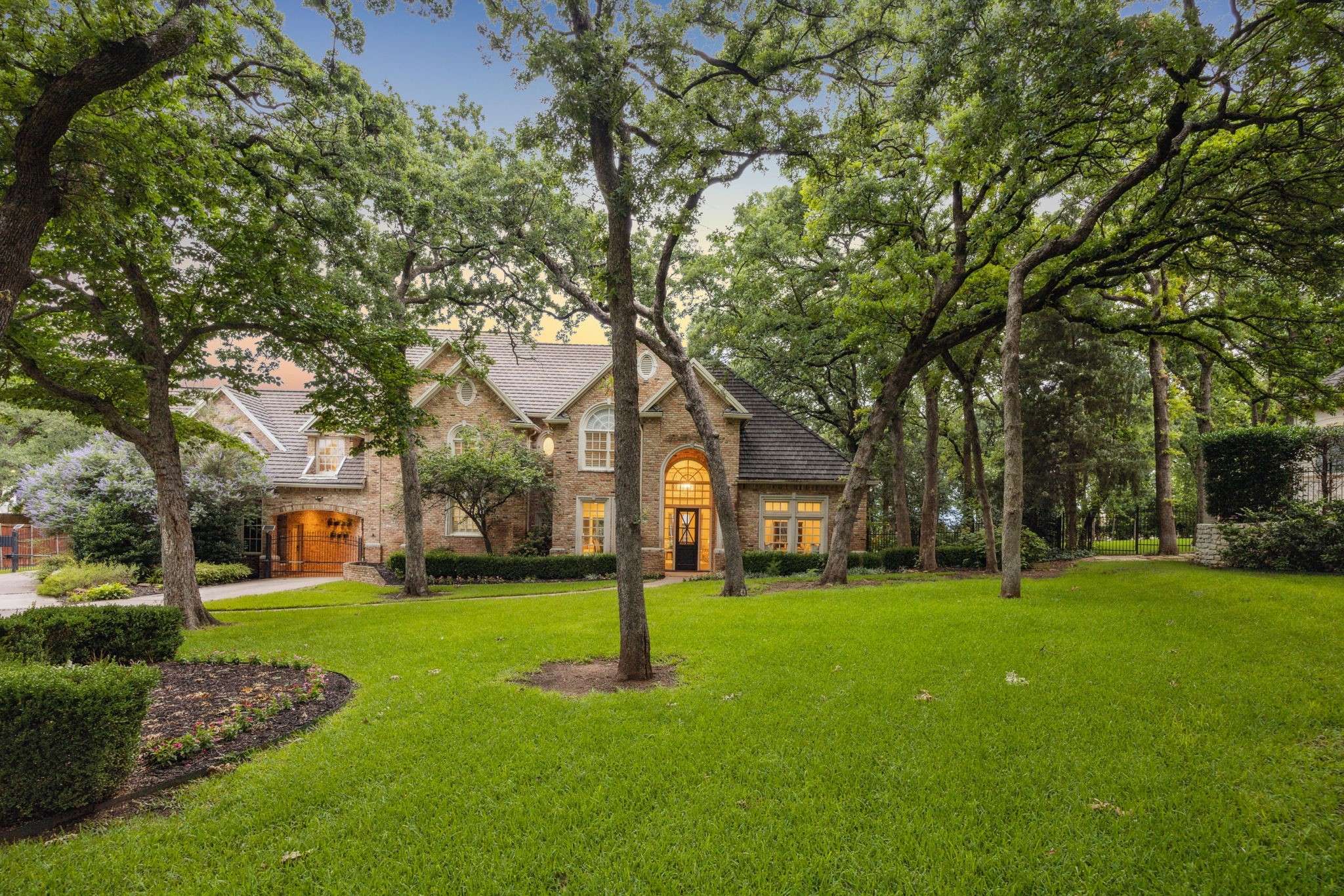 1260 Stanhope CT, Southlake, TX 76092