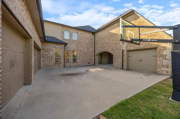 Mclendon Chisholm, TX 75032,1229 Manchester DR