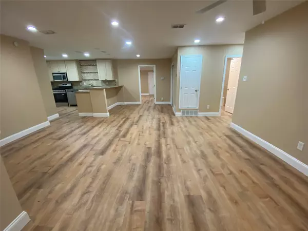 Dallas, TX 75243,12156 Dandridge DR