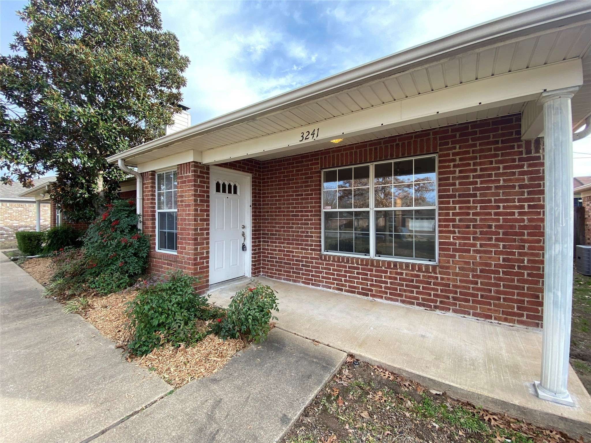 Tyler, TX 75701,3241 Lexington DR