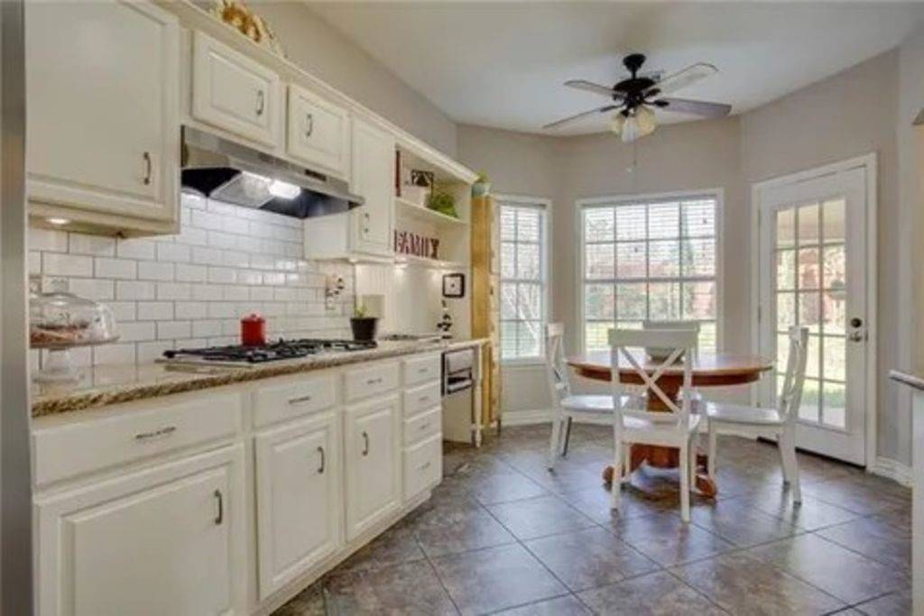 Trophy Club, TX 76262,14 E Hillside PL
