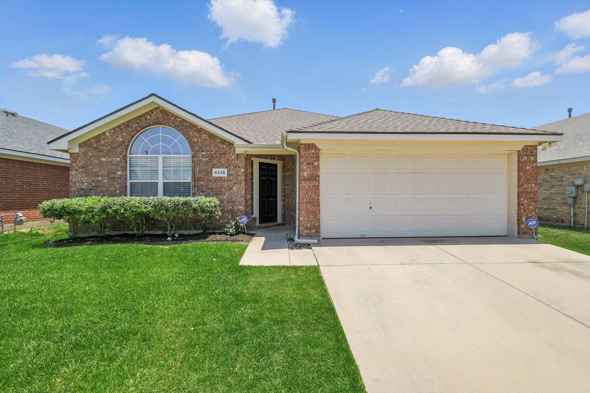 8436 Prairie Fire DR, Fort Worth, TX 76131