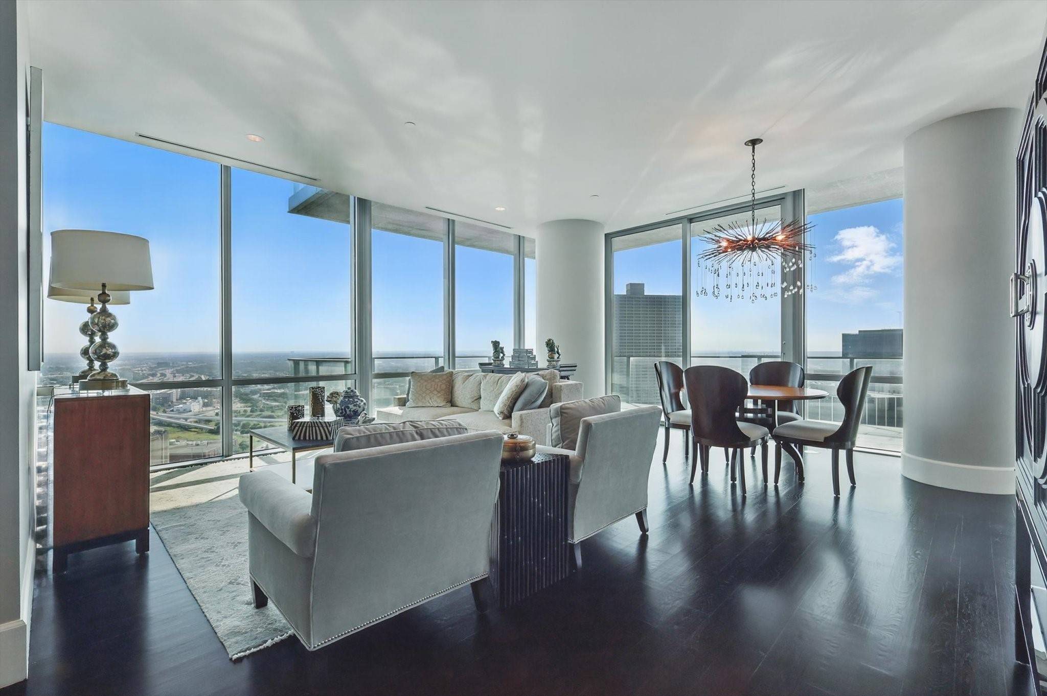 1301 THROCKMORTON ST #2401, Fort Worth, TX 76102