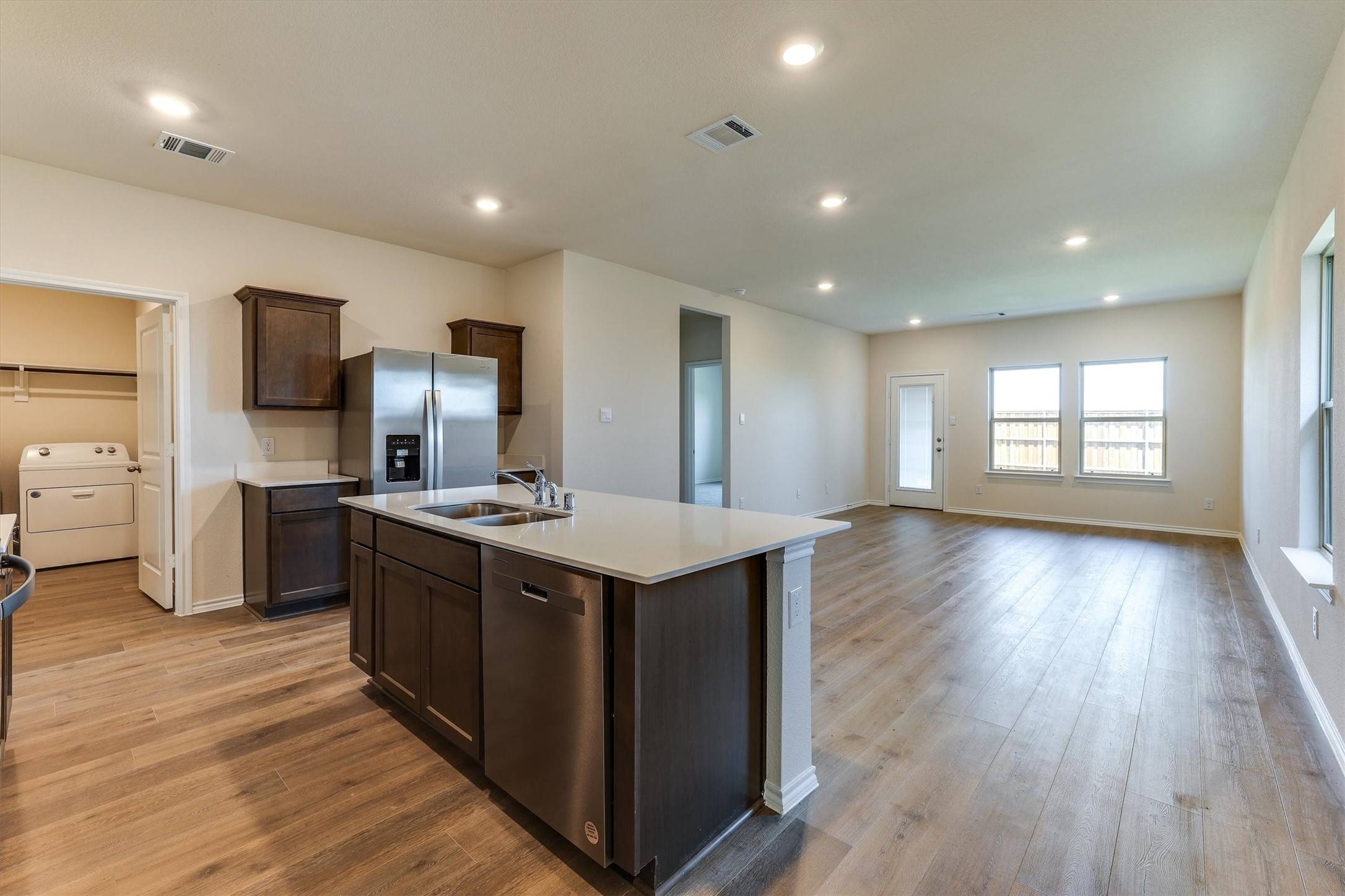 Crandall, TX 75114,4930 Pelican WAY
