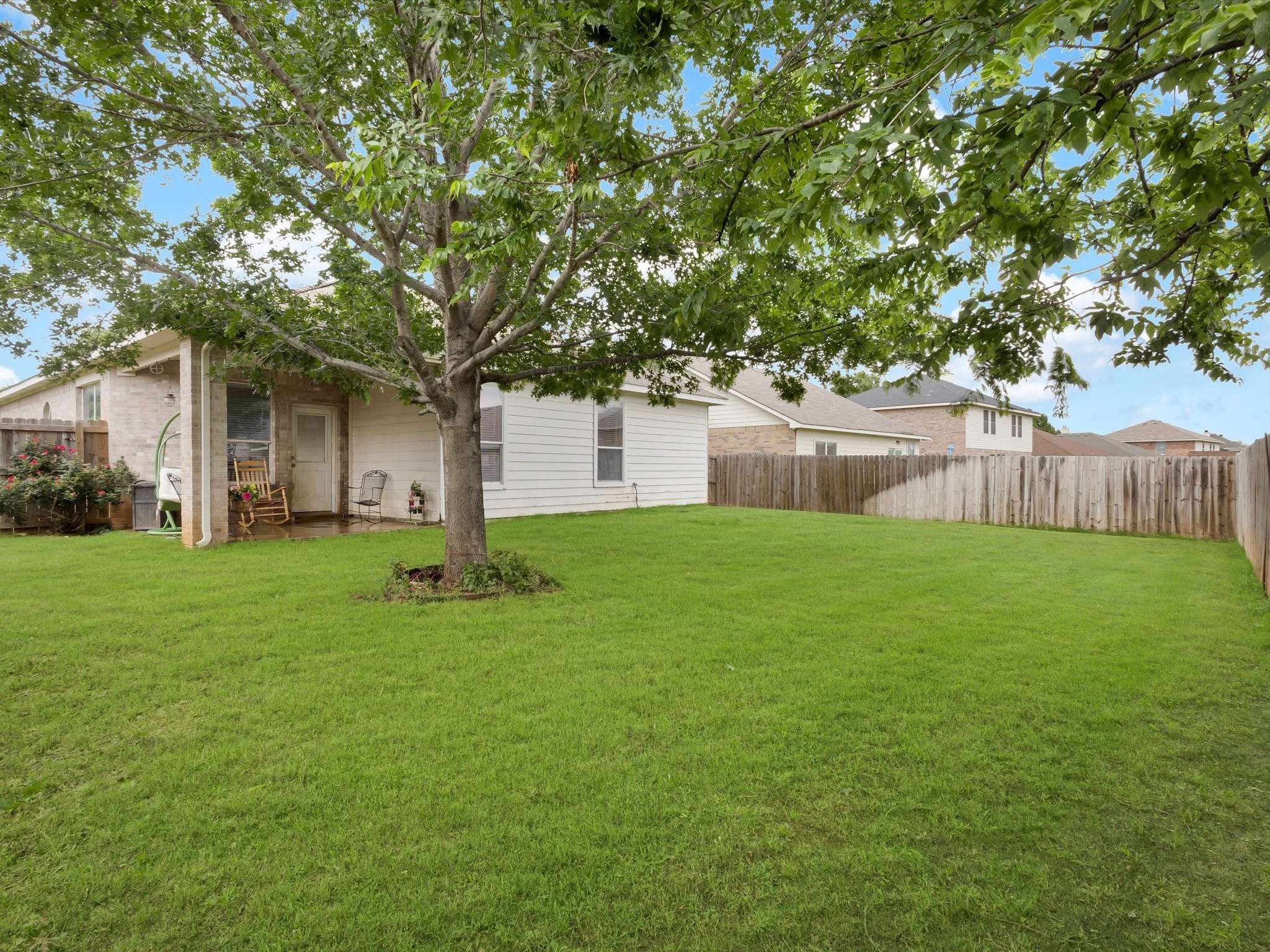 Crowley, TX 76036,1137 Switchgrass LN