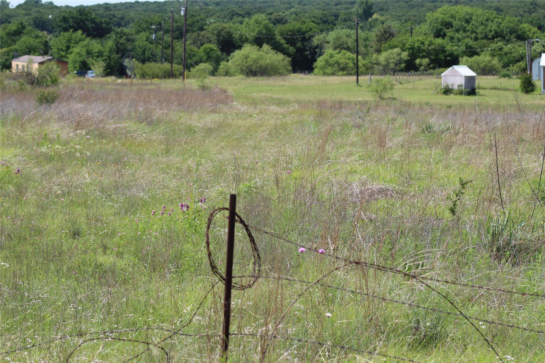 3966 B FM 2210 E, Perrin, TX 76486