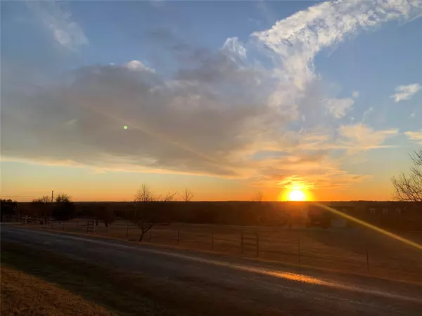 008 Stone Marshell RD, Van Alstyne, TX 75495