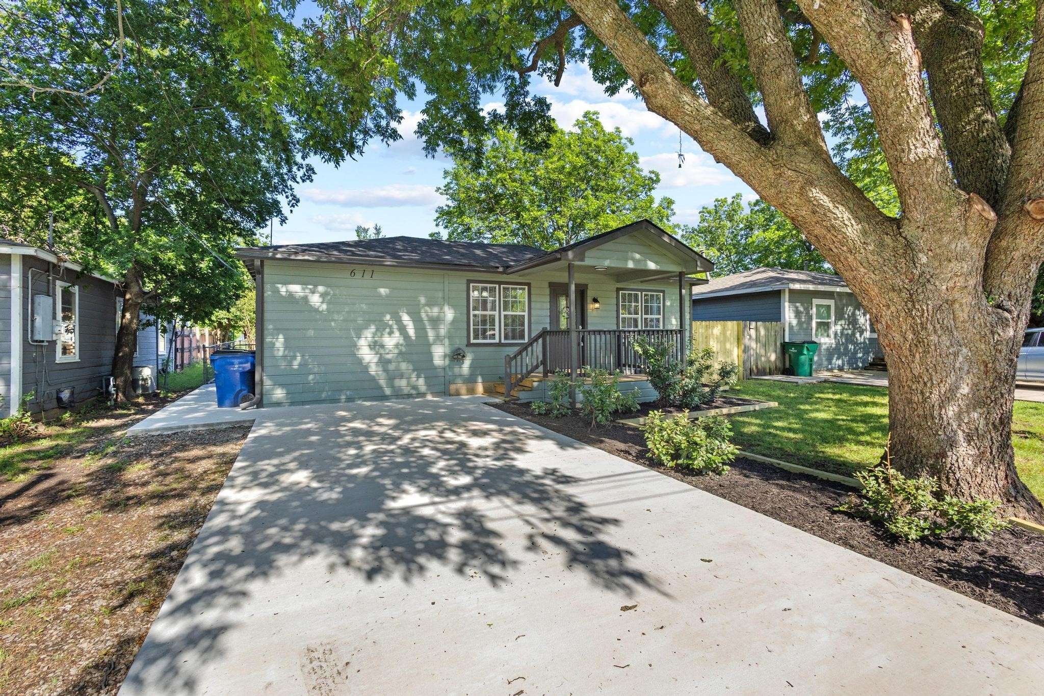 Pottsboro, TX 75076,611 S Magnolia ST