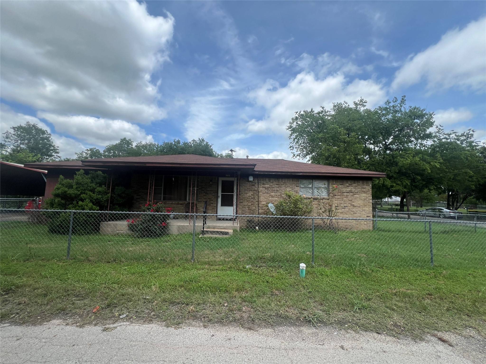 803 Harris ST, Bellmead, TX 76705