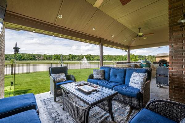431 Bent Creek CV, Argyle, TX 76226