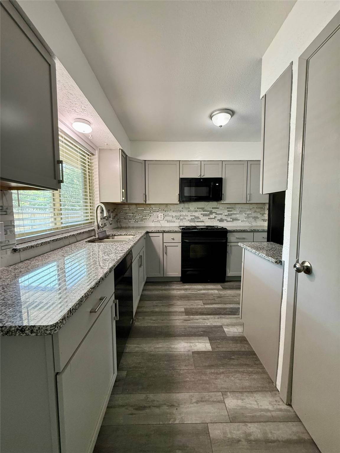 Lancaster, TX 75134,701 Lindenwood DR
