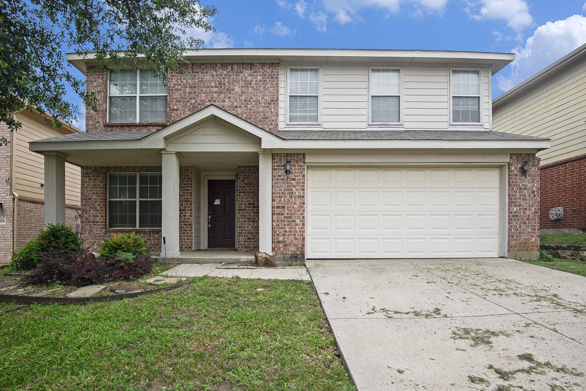 2033 Bliss RD, Fort Worth, TX 76177